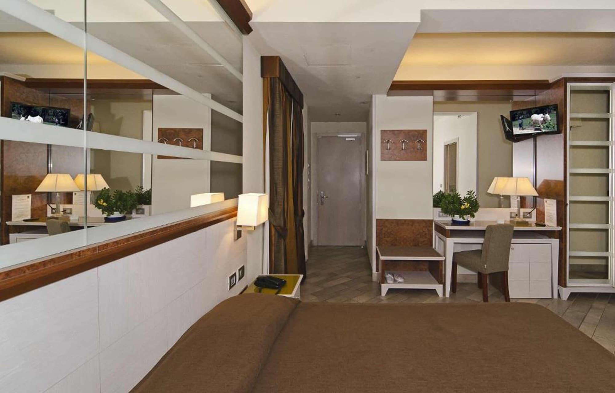 וירג'יו Hotel Eden מראה חיצוני תמונה