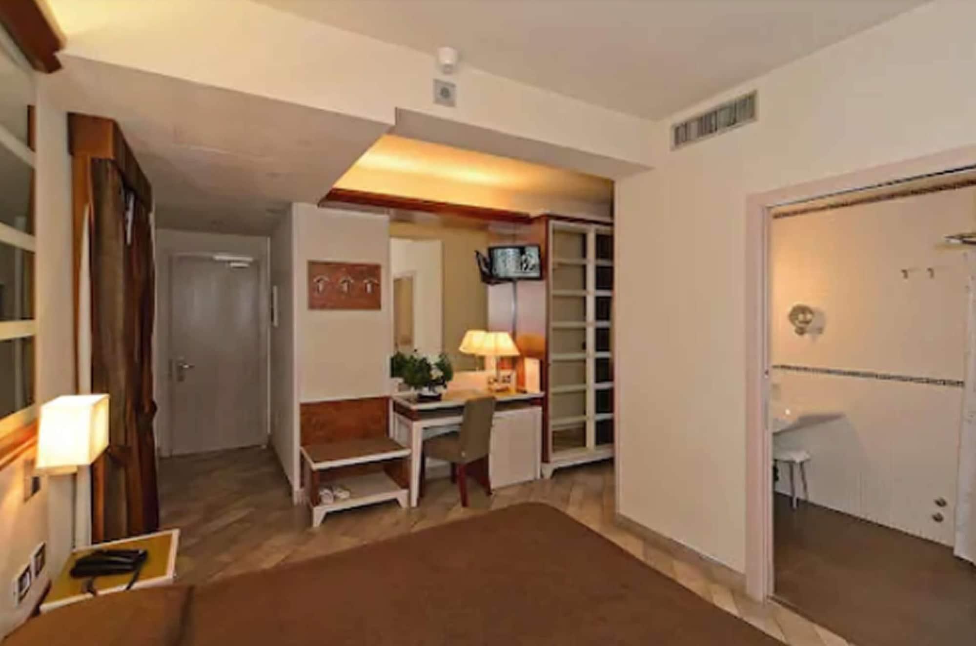 וירג'יו Hotel Eden מראה חיצוני תמונה