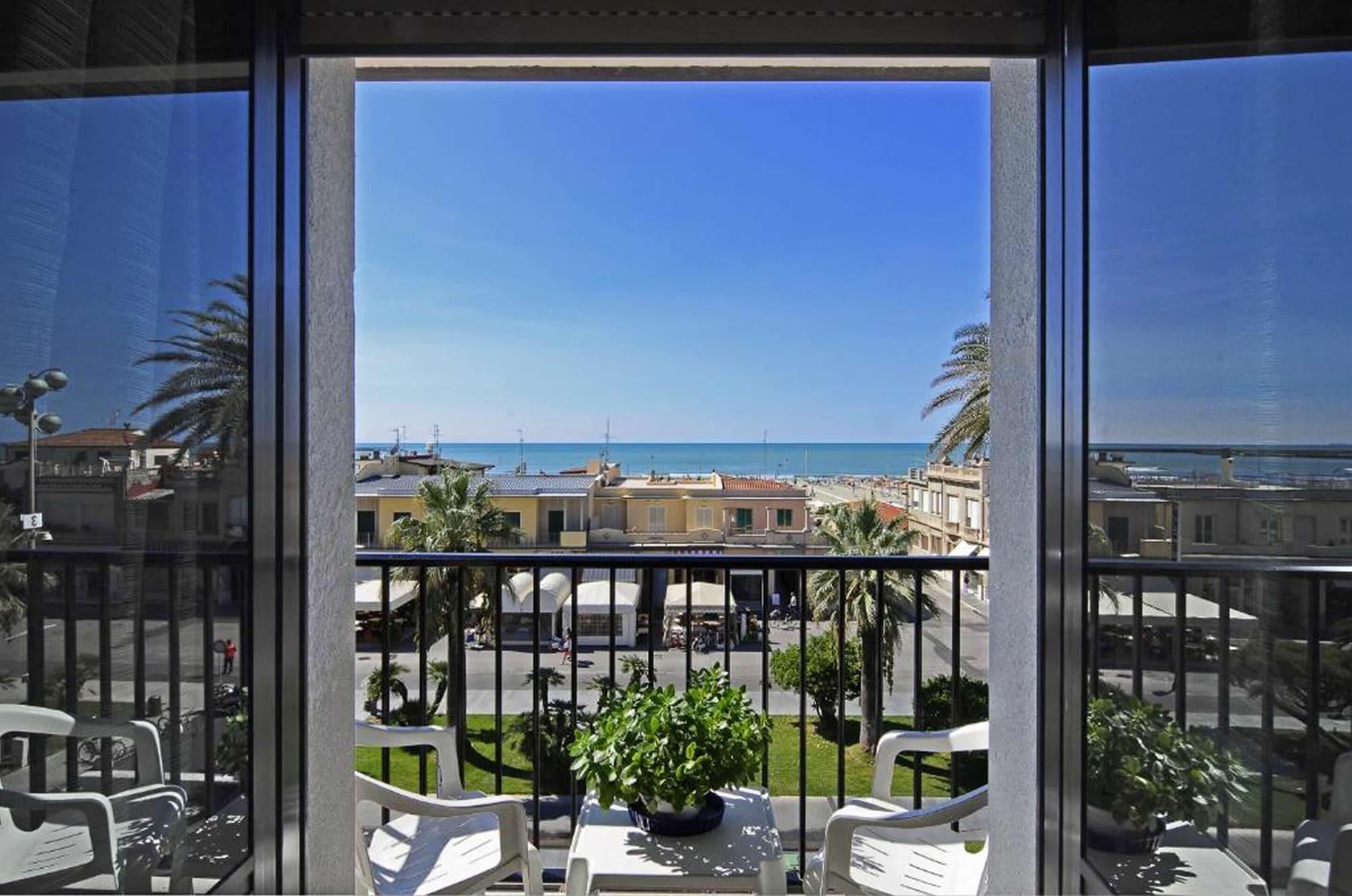 וירג'יו Hotel Eden מראה חיצוני תמונה
