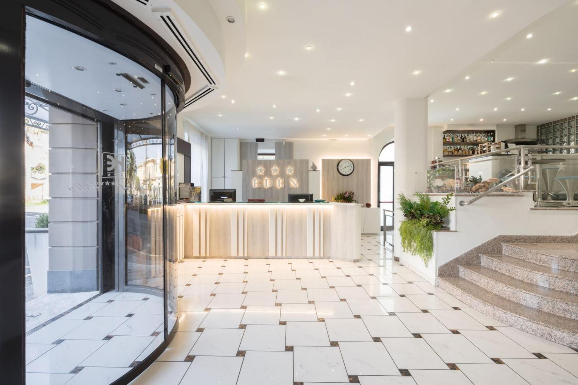 וירג'יו Hotel Eden מראה חיצוני תמונה